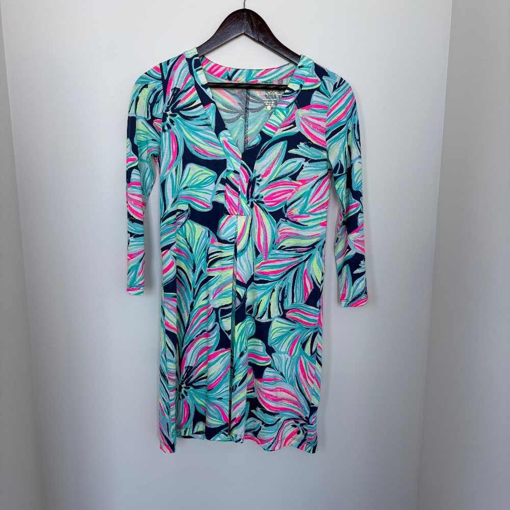 Lilly Pulitzer NWOT 3/4 Sleeve Dress in style #29457, Size XXS.